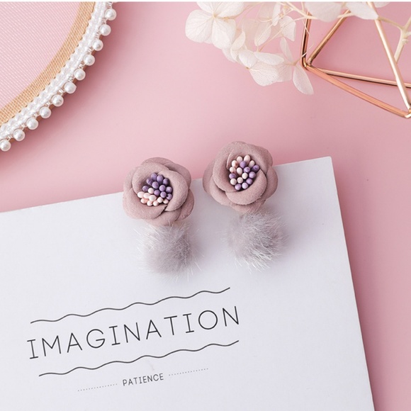 Unique Zone Jewelry - ❤️️NEW UNIQUE Fluffy Flower Handmade Earrings PN14